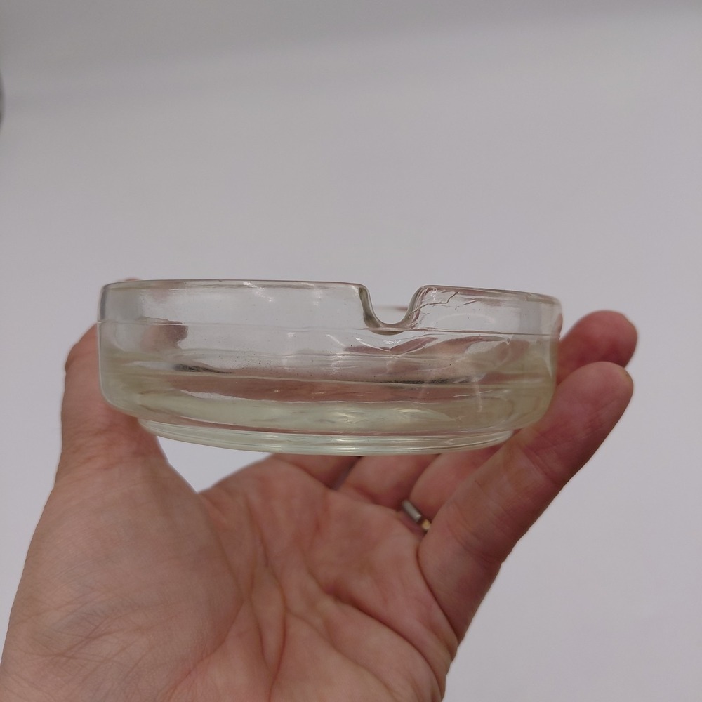 Vtg 70s PLAYBOY Club Bunny Logo ASHTRAY Clear Round Glass 4" Licury Mancave - Picture 3 of 4